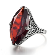 Éclatante Bague en Argent avec Grenat - Lueur de Grenat | Bijoux Chakra