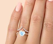 Bague envoûtante Pierre de Lune "Double Cœur" | Bijoux Chakra