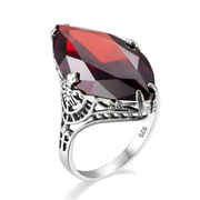 Éclatante Bague en Argent avec Grenat - Lueur de Grenat | Bijoux Chakra
