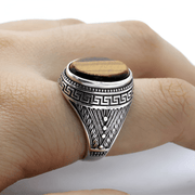 Envoûtante Bague Œil de Tigre - Charme Fauviste | Bijoux Chakra