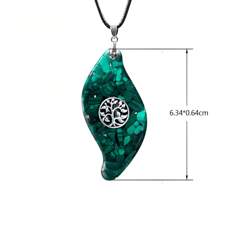Collier Envoûtant en Malachite - Mystère de Jade | Bijoux Chakra