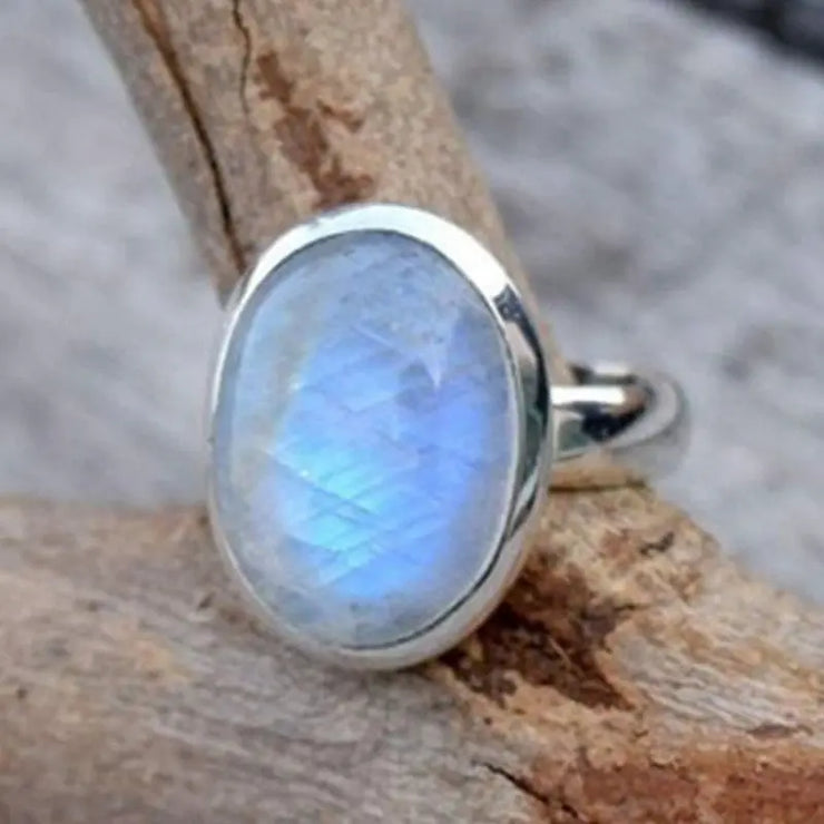 Bague Vintage en Pierre de Lune "Renaissance Éternelle" | Bijoux Chakra