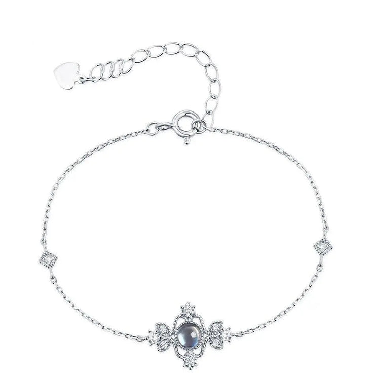 Bracelet Élégance en Argent et Pierre de Lune "Finesse d'Esprit" | Bijoux Chakra