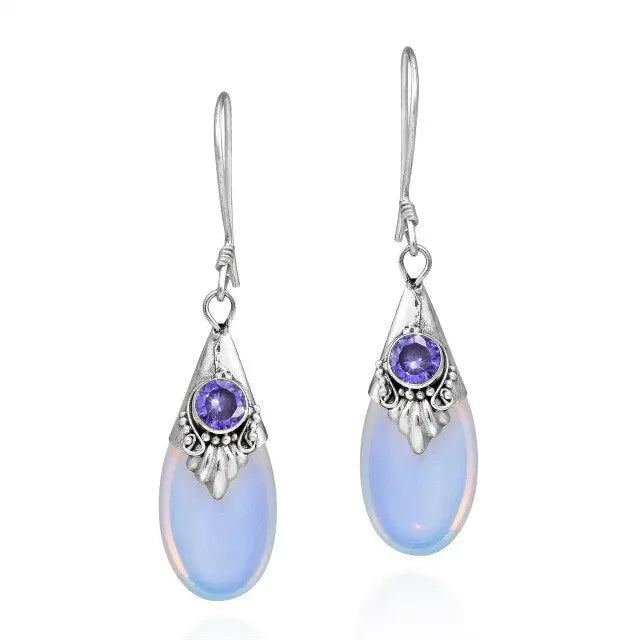 Boucles d'oreilles en Argent ornées de Pierre de Lune : Éveil de l'âme | Bijoux Chakra